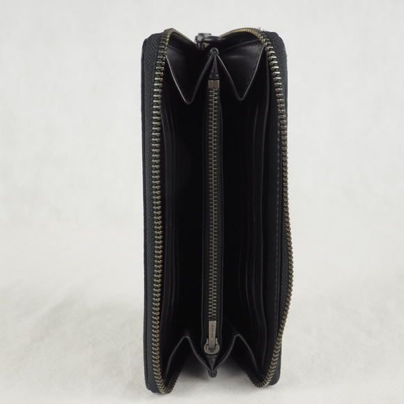 Disney Coach Wallet Accordion Zip Minnie Patches - Picture 7 of 8